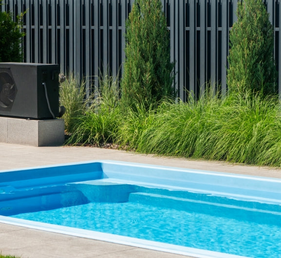 Pool Cleaning, Maintenance & Water Testing in Caulfield